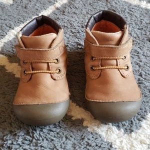 Stride rite soft boots